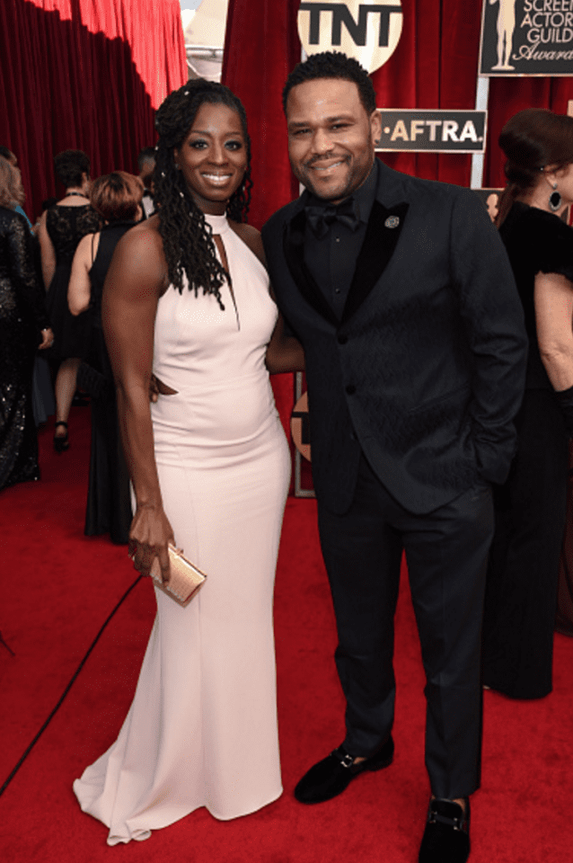 Anthony Anderson and his wife Alvina Stewart on the red carpet at the SAG Awards 2017 (photo courtesy: SAG/AFTRA)