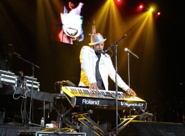 Aaron Hall and Teddy Riley continue the Guy legend on tour