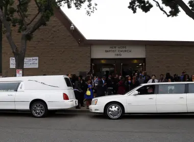 1st look: Ricky Harris' funeral pics