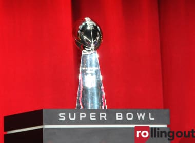 Super bowl trophy