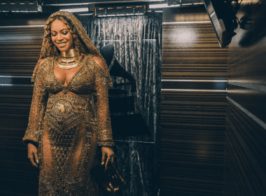 Beyoncé documents a night at the Grammys