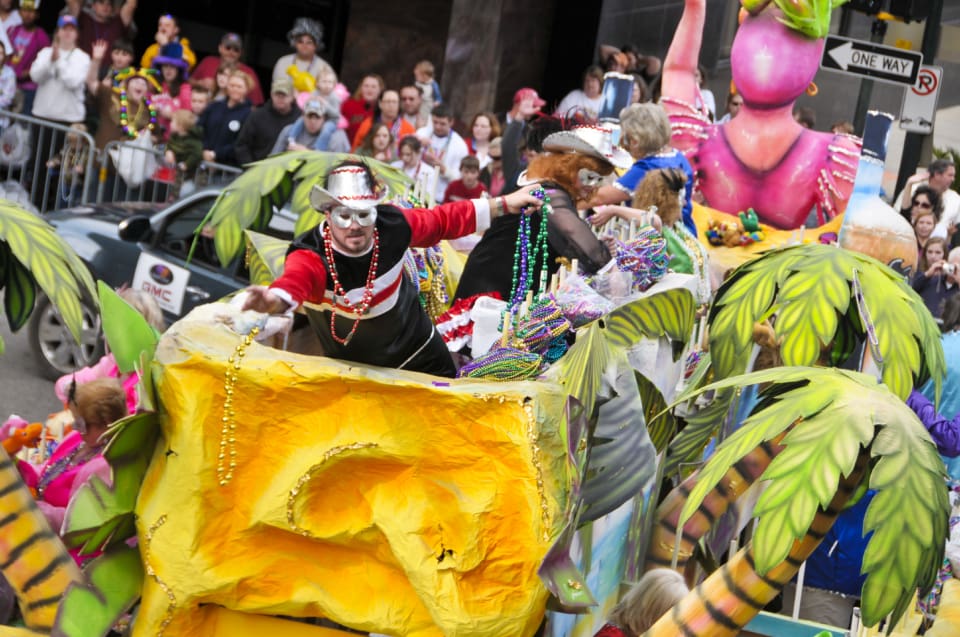 Mardi Gras floats celebrate in grand style