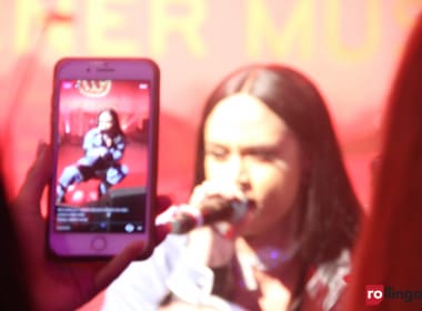 Kehlani makes crowd go 'CRZY' at Warner Music Group’s Grammy Awards party