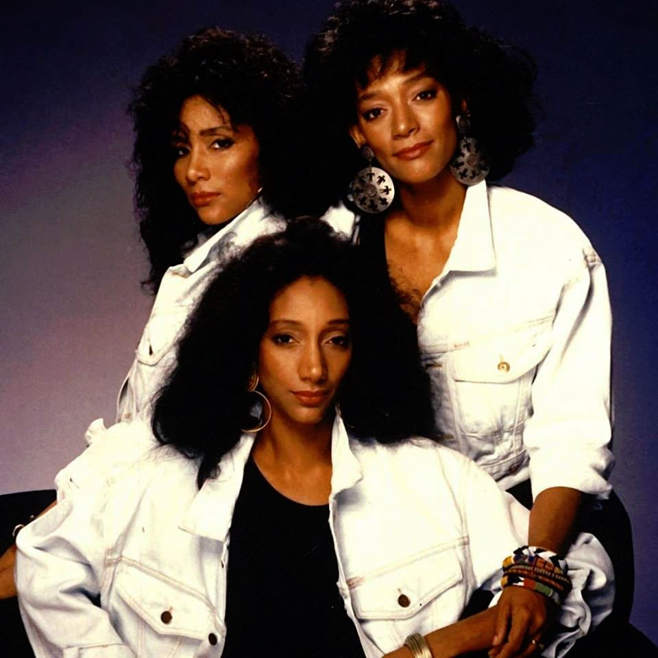  Sister Sledge (Photo Source: Facebook/@SisterSledgeOfficial)