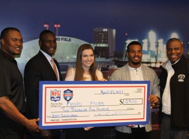 NFLer Ameer Abdullah supports education, gives scholarships