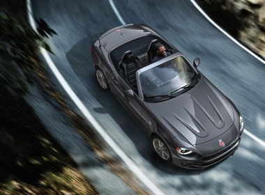 The sporty Spider: 2017 FIAT 124 Spider LUSSO