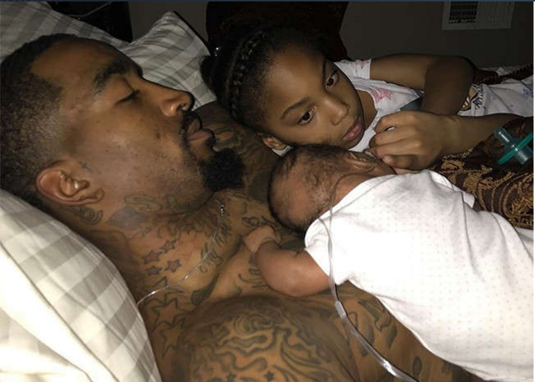 Cavs' J.R. Smith finally brings home premature baby (photos)