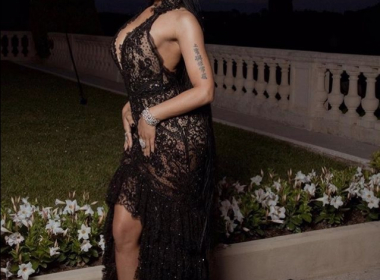 Nicki Minaj pulls out all the stops in custom Cavalli