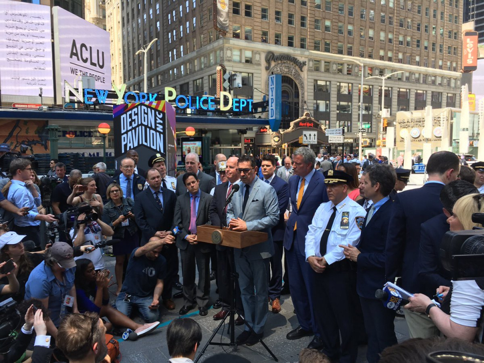 Press conference featuring officials and Mayor De Blasio. (Twitter - NYCGov