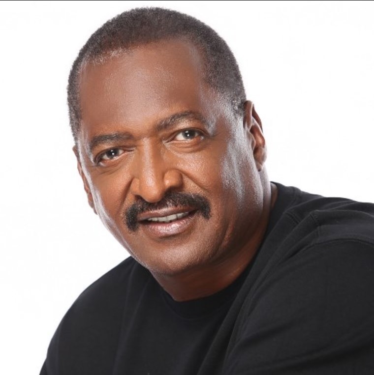 Mathew Knowles says Beyoncé isn't good at public speaking