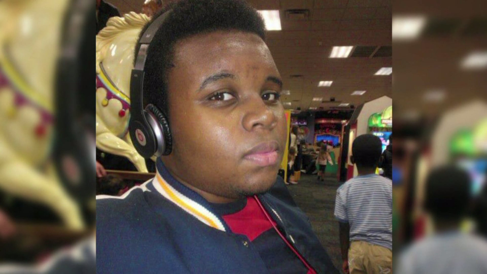 White cop who killed Michael Brown in Ferguson not charged with murder