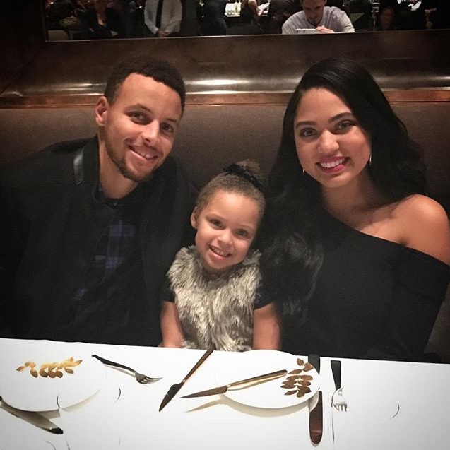 Ayesha Curry criticizes Blacks for not accepting her as a child (video)
