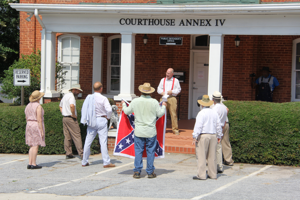 Georgia lynching, grave sites and Hard Labor Lake open for tours