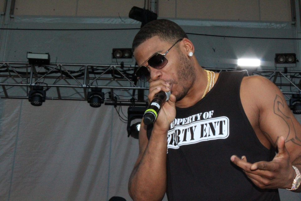 Nelly arrested, accused of rape