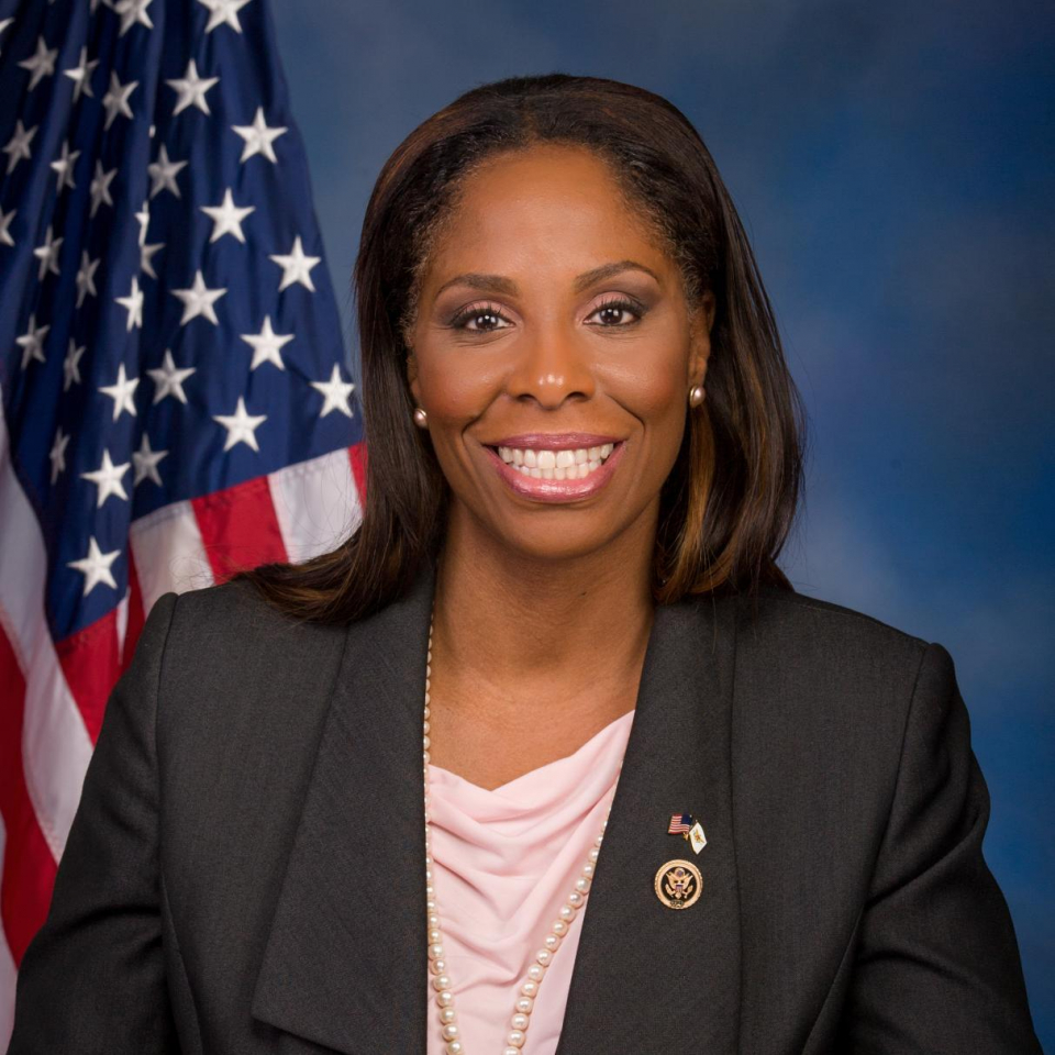 Reality star arrested for leaking nude photos of congresswoman