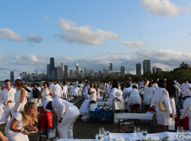 Diner en Blanc brings Chicago together
