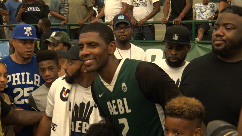 Kyrie Irving makes surprise appearance at AEBL, drops 42 points
