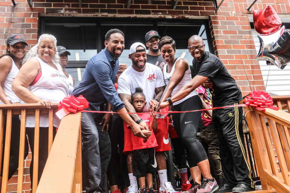 Darrell 'DP' Patterson hosts grand opening celebration of HX Fitness