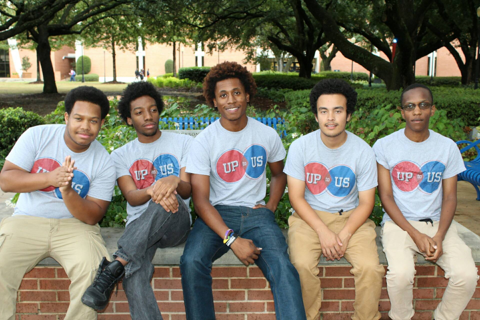 Terrence Dillon and his Jackson State University teammates (Photo by UptoUs.org)