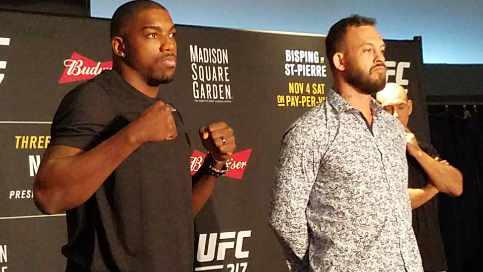 Walt Harris fights Mark Godbeer at UFC 217 (Photo by Derrel Jazz Johnson for Steed Media Service)