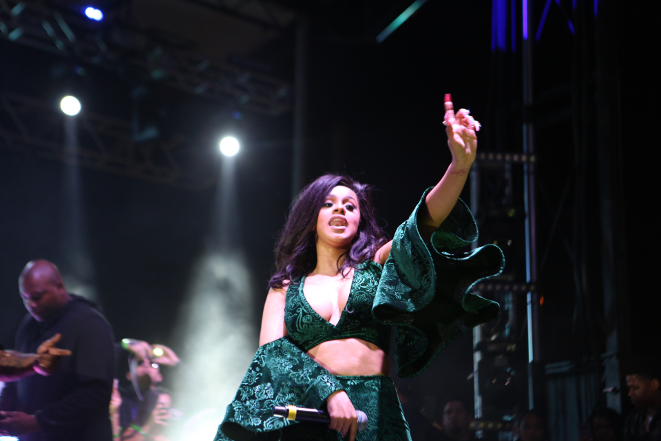 Cardi B, Kodak Black perform at Trap Circus music festival in Miami (photos)