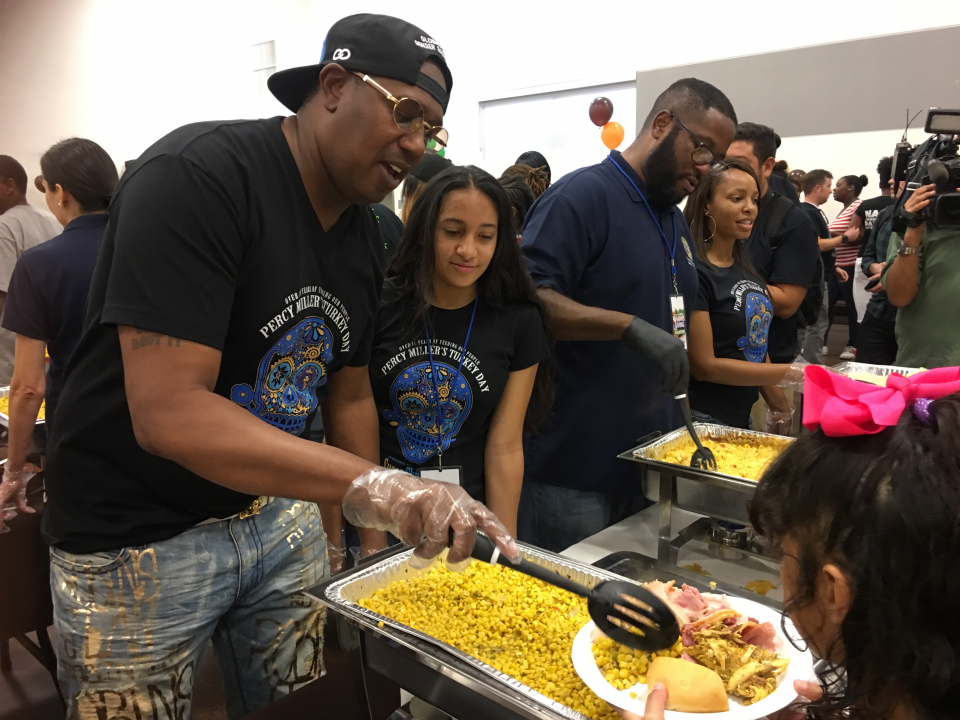 Master P fed hundreds of seniors, families, homeless in Compton (photos)