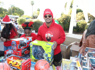 Master P. and a host of celebs fulfill Christmas wishes for kids in Compton