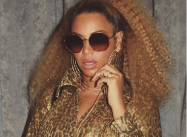 Here, kitty, kitty: Beyoncé is living her life like it's golden, get the look