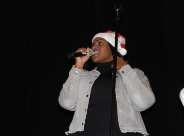 Kelly Price and Montell Jordan blew the roof off at Q Parker's caroling event