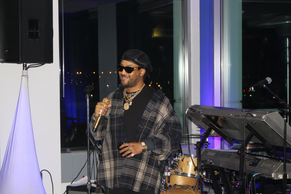 Ro James serenades crowd to kick off NAIAS media week; talks being genre-less