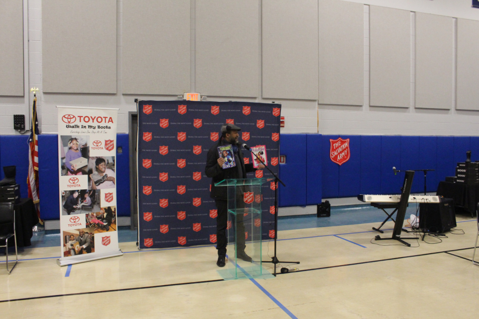 Toyota kicks off auto show week in Detroit by donating winter boots to families