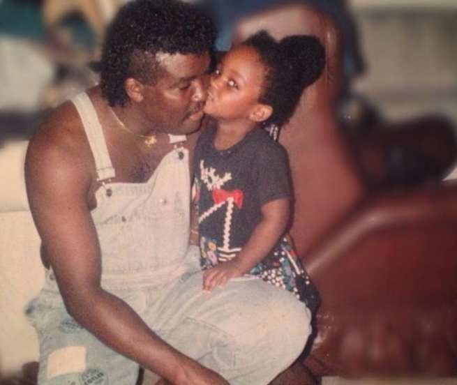 Lhhmia Star Amara La Negra Twerks And Shows Photo Of Dark Skinned Dad 