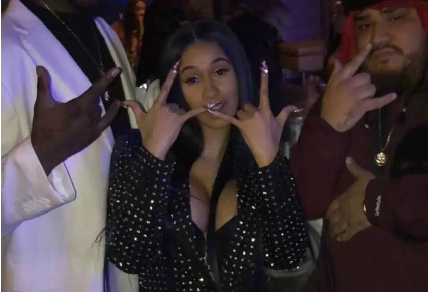 Cardi B. is not wearing engagement ring after warning Offset about cheating