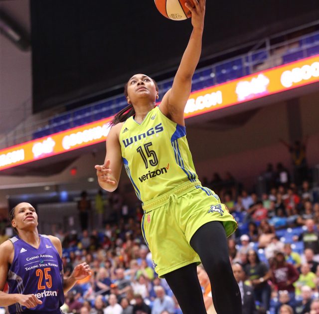 Allisha Gray becomes 2017 WNBA Rookie of the Year after harmful injury