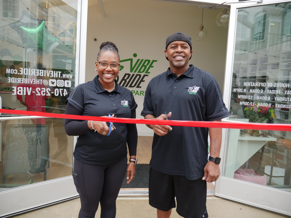 Black couple unveils Vibe Ride indoor cycling studio in Atlanta