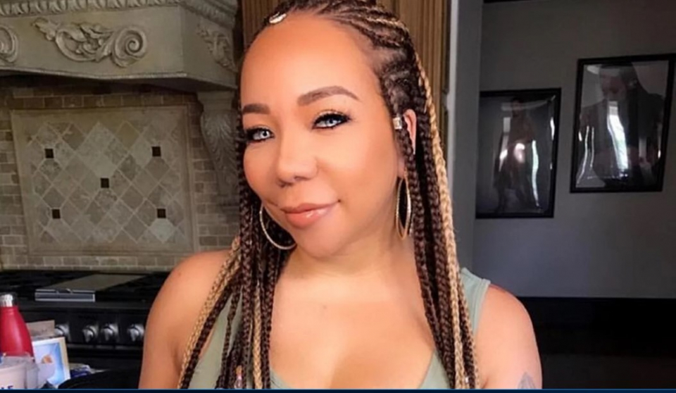 Tiny Harris' hair catches on fire (video)