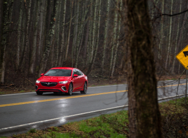 Stuntin' in the 2018 Buick Regal GS