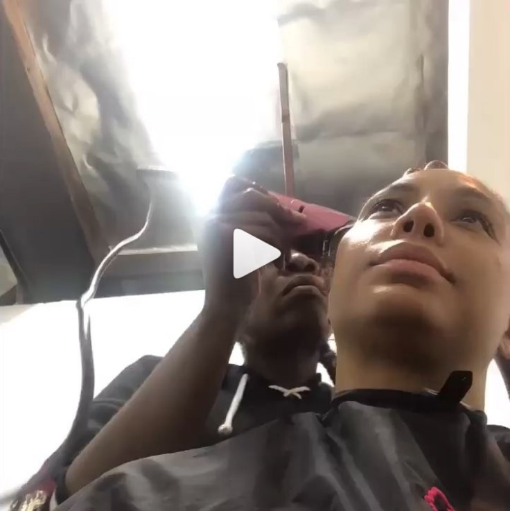 Tamar Braxton boldly reveals shaved head - Rolling Out
