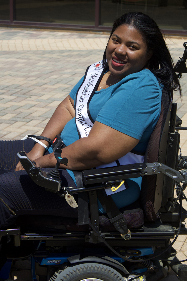 Ms. Wheelchair Georgia Veronica Fox turned her struggles into triumphs