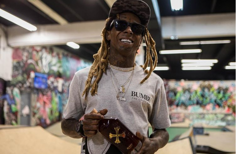 Lil Wayne suing former lawyer for millions