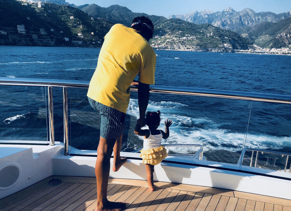 Beyoncé shares intimate family photos from her European vacation