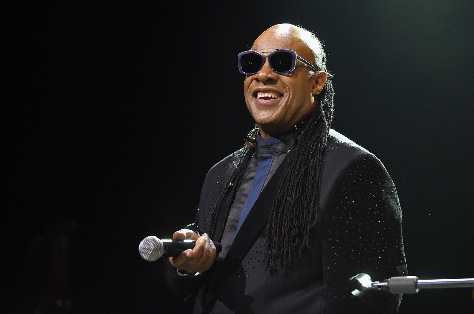 Watch: Stevie Wonder pays final tribute to Aretha Franklin