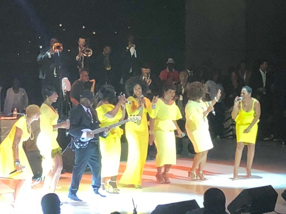 Regina Belle, Johnny Gill and Angie Stone celebrate Aretha Franklin