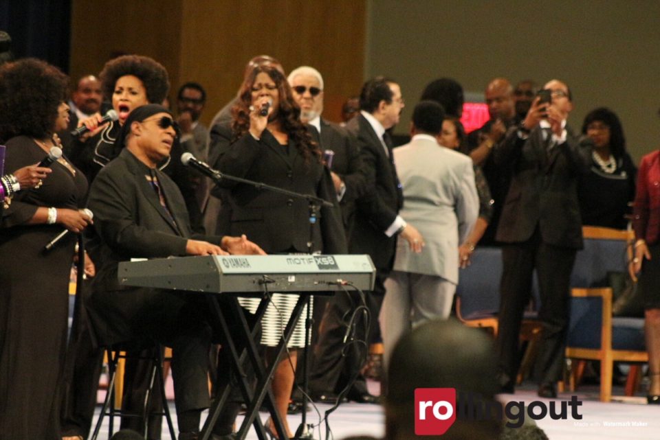 J-Hud, Chaka Khan, Stevie Wonder and more sang the roof off at Aretha's funeral