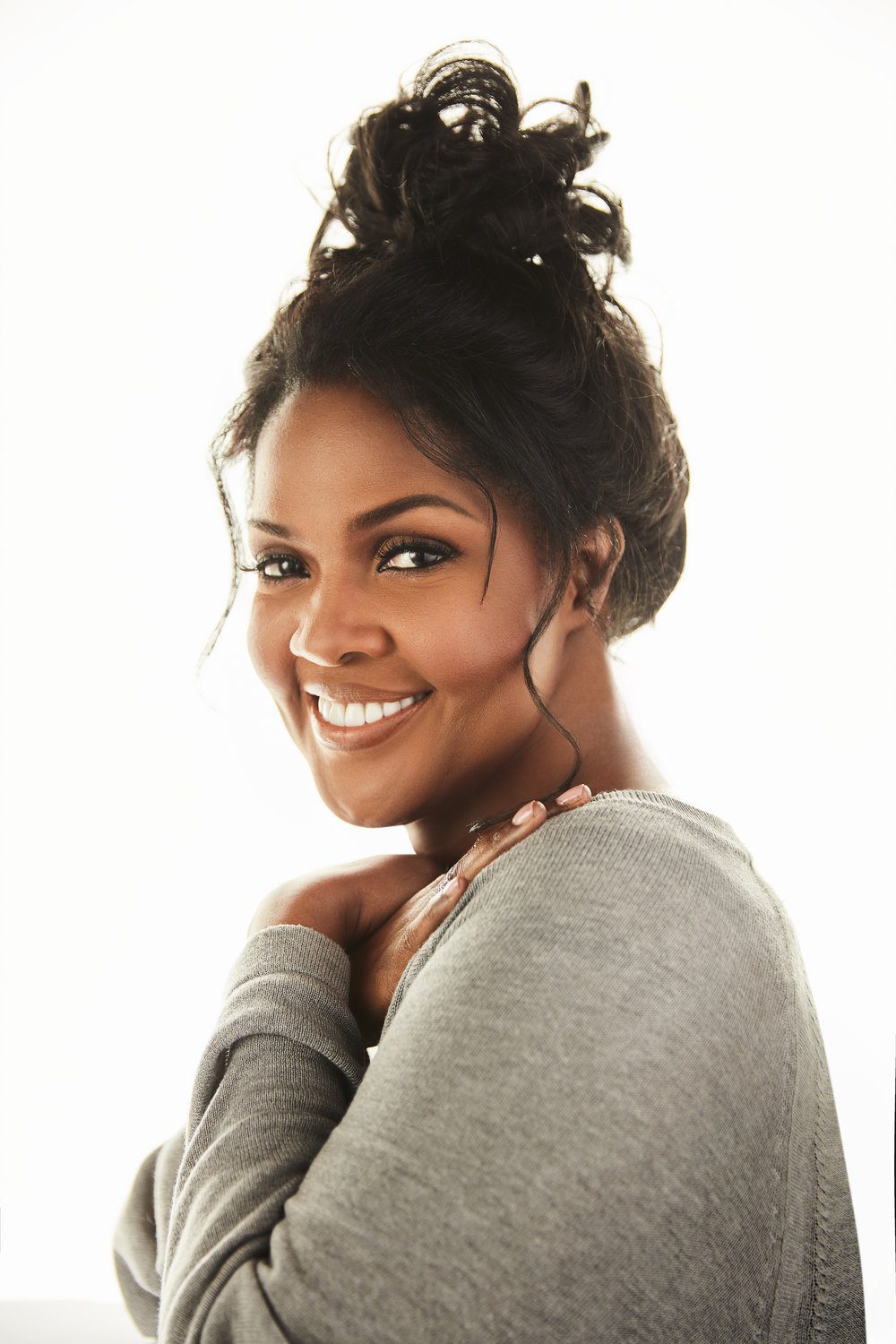 Cece Winans On Christmas Album Whitney Houston And Her Family S Influence Rolling Out