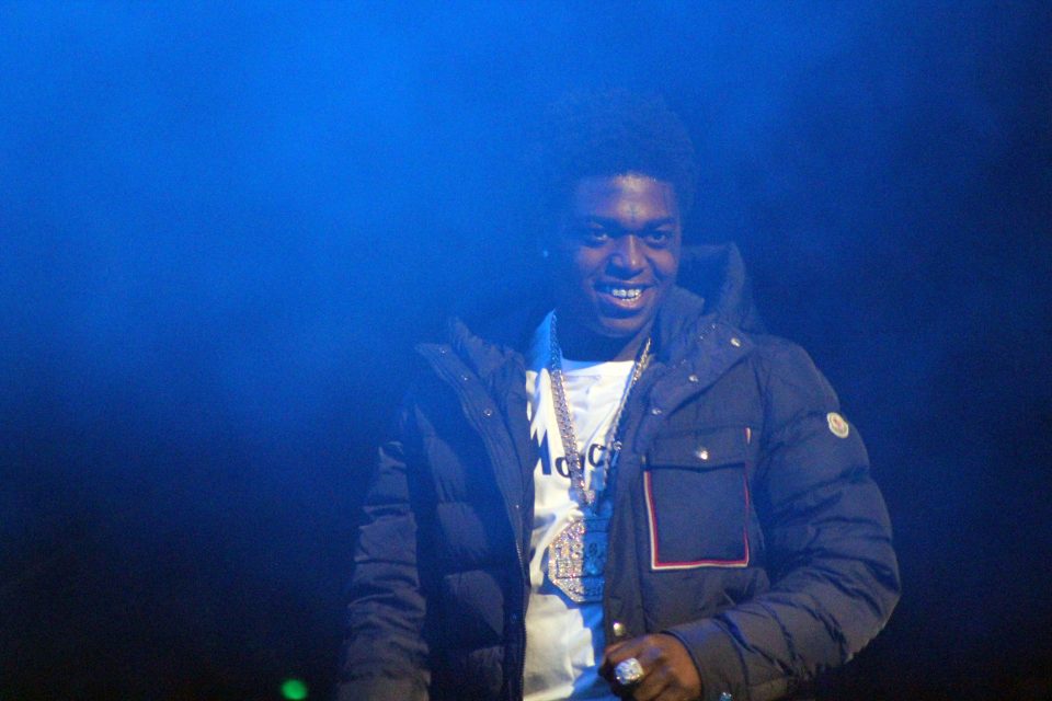 Kodak Black gives out truckload of air conditioners in hometown (photos)