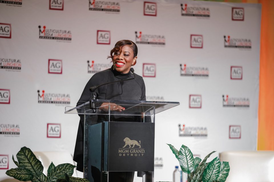 Loni Love keynotes the Multicultural Media Luncheon during NAIAS
