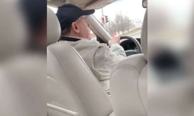 Watch the reason why this racist Uber driver lost his job (video)