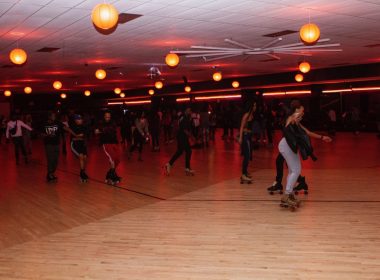 T.I. glides into Super Bowl weekend with celebrity skating party