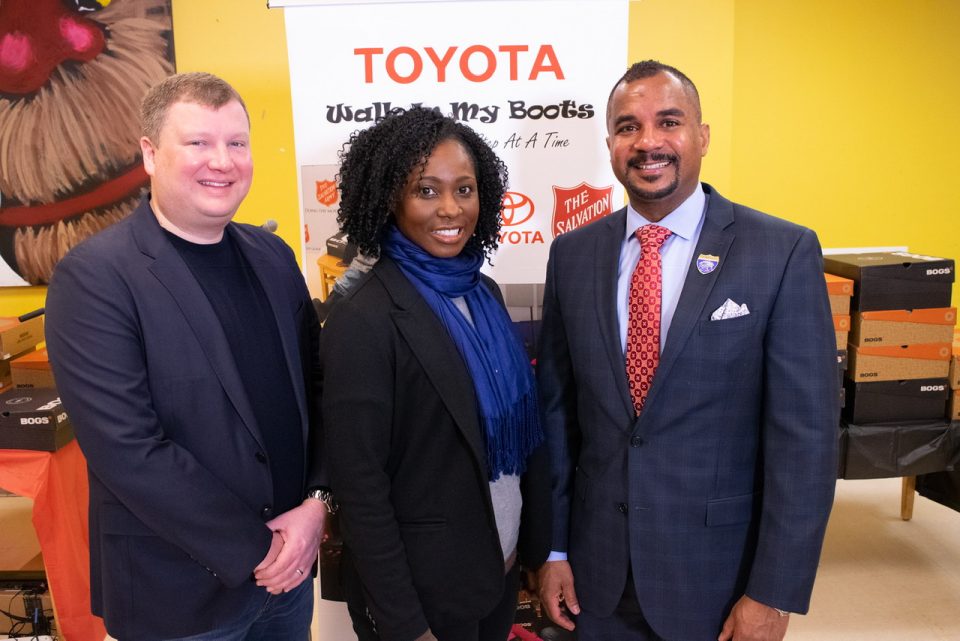 Toyota kicked off the Chicago Auto Show opening day by helping families in need